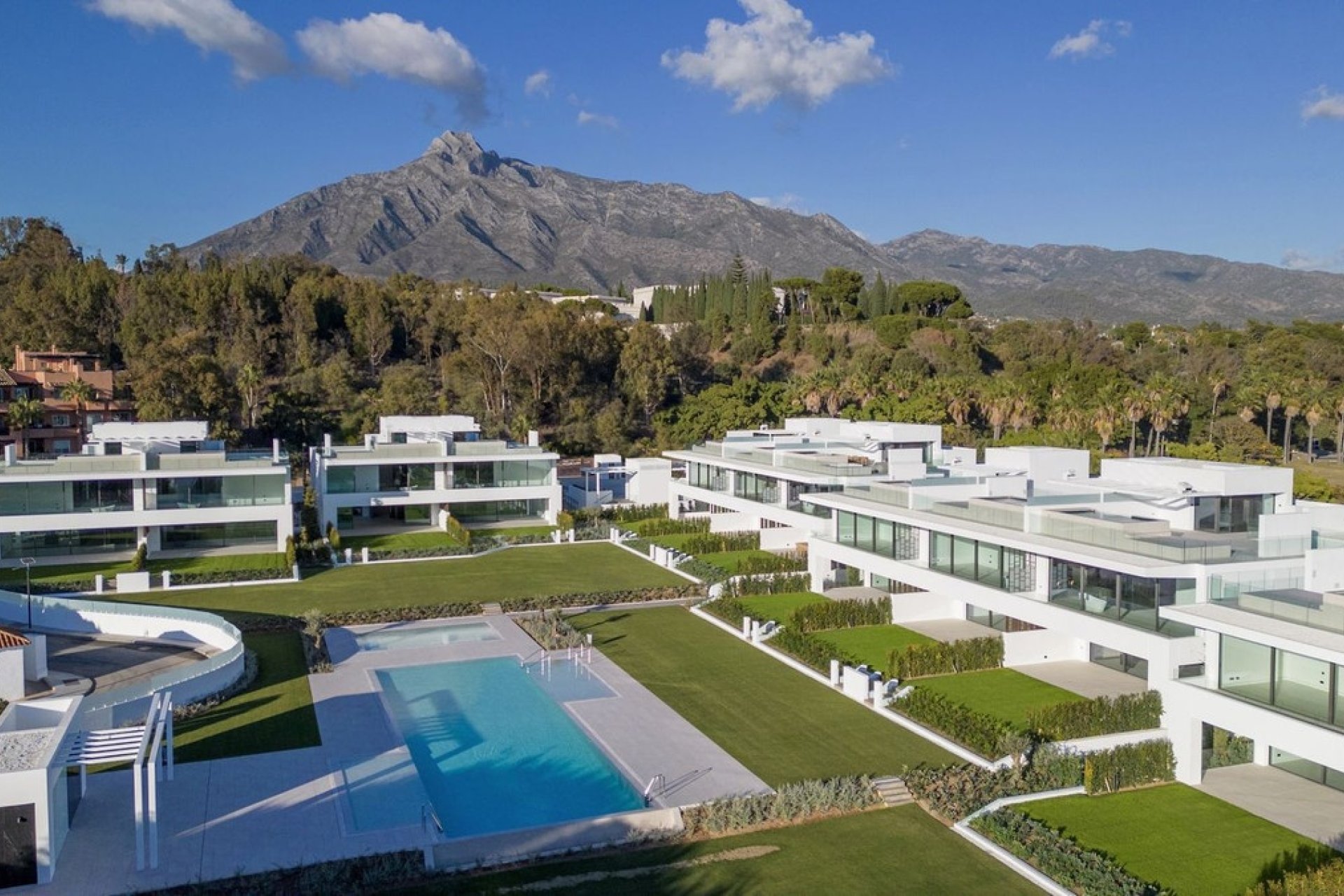 Rynek wtórny - Town house - Marbella - The Golden Mile