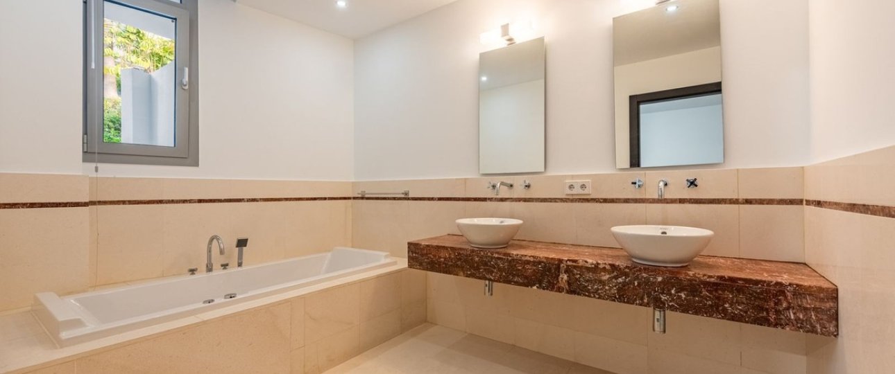 Rynek wtórny - Town house - Marbella - The Golden Mile