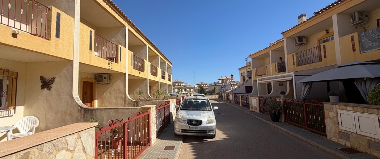 Rynek wtórny - Town house - Orihuela - La Zenia