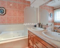 Rynek wtórny - Villa - Benalmadena - Benalmadena Centro