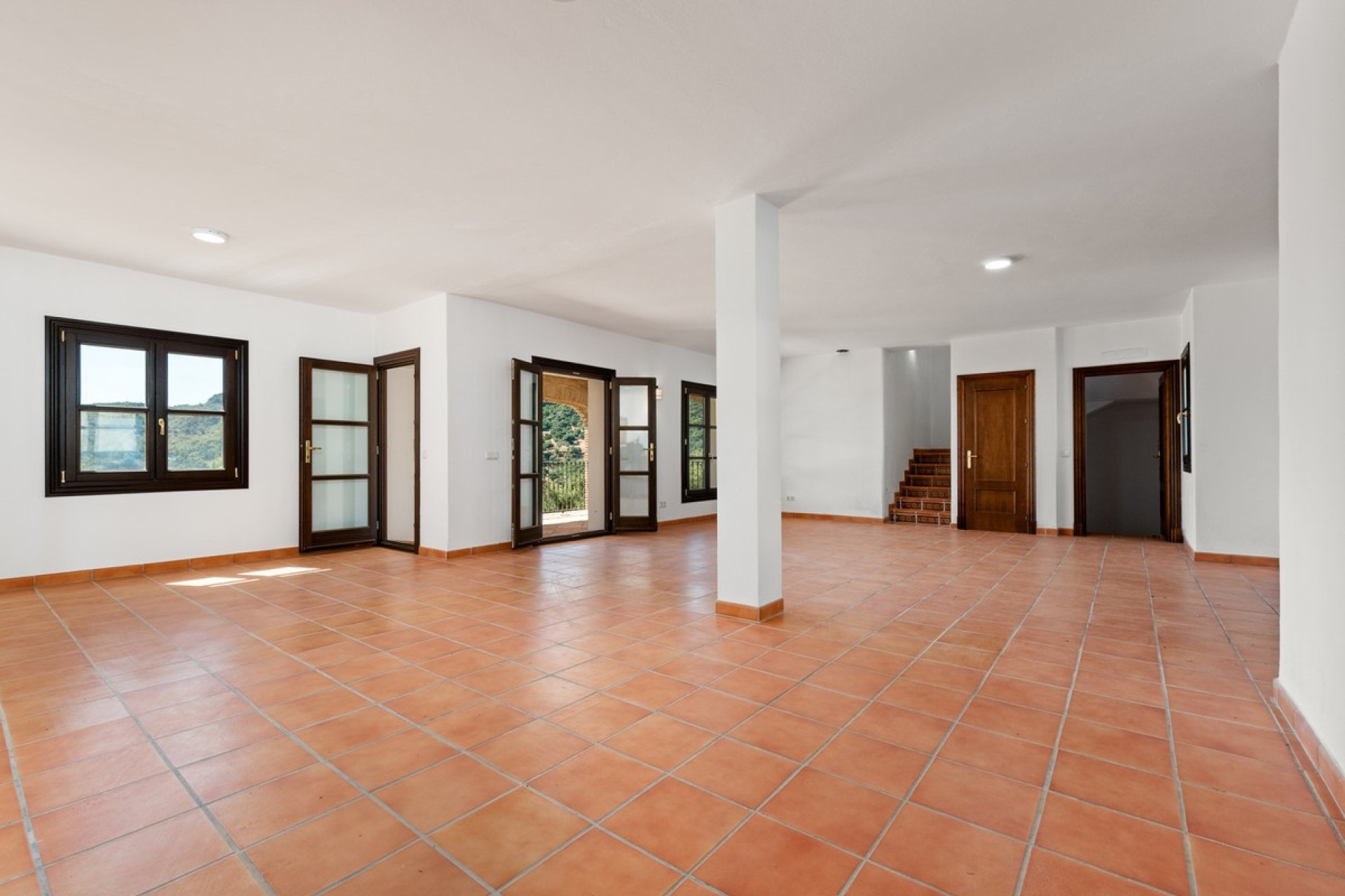 Rynek wtórny - Villa - Casares - Casares Centro