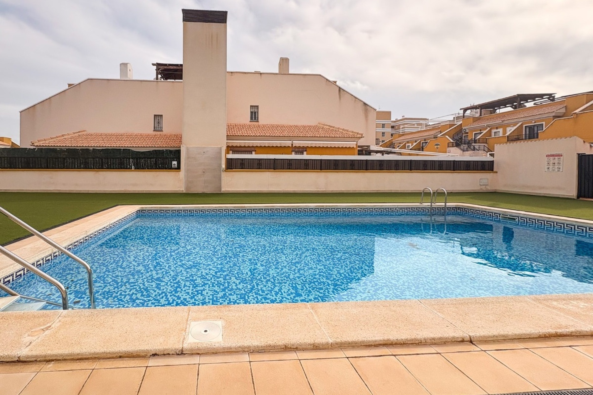 Rynek wtórny - Villa - Elche - Arenales del Sol