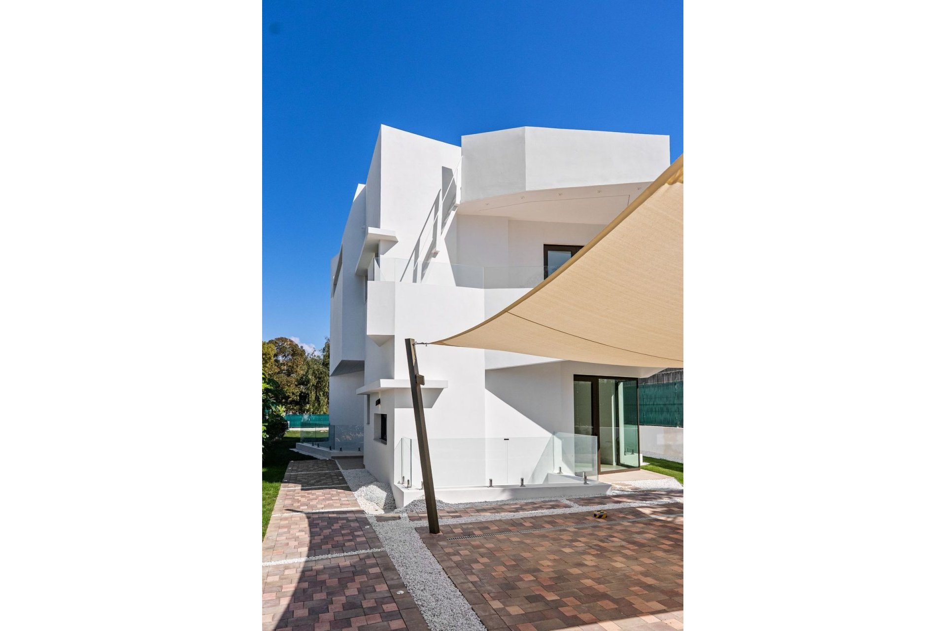 Rynek wtórny - Villa - Estepona - Atalaya