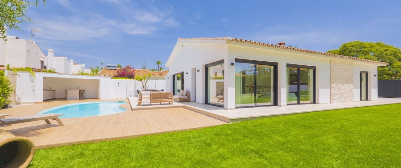 Rynek wtórny - Villa - Estepona - Atalaya