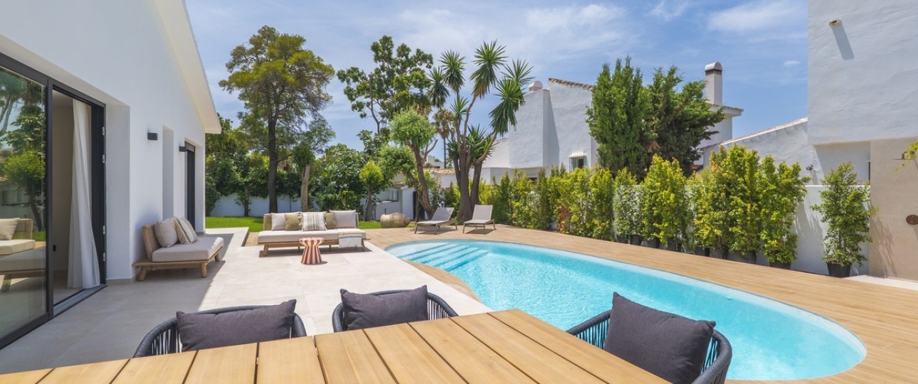 Rynek wtórny - Villa - Estepona - Atalaya