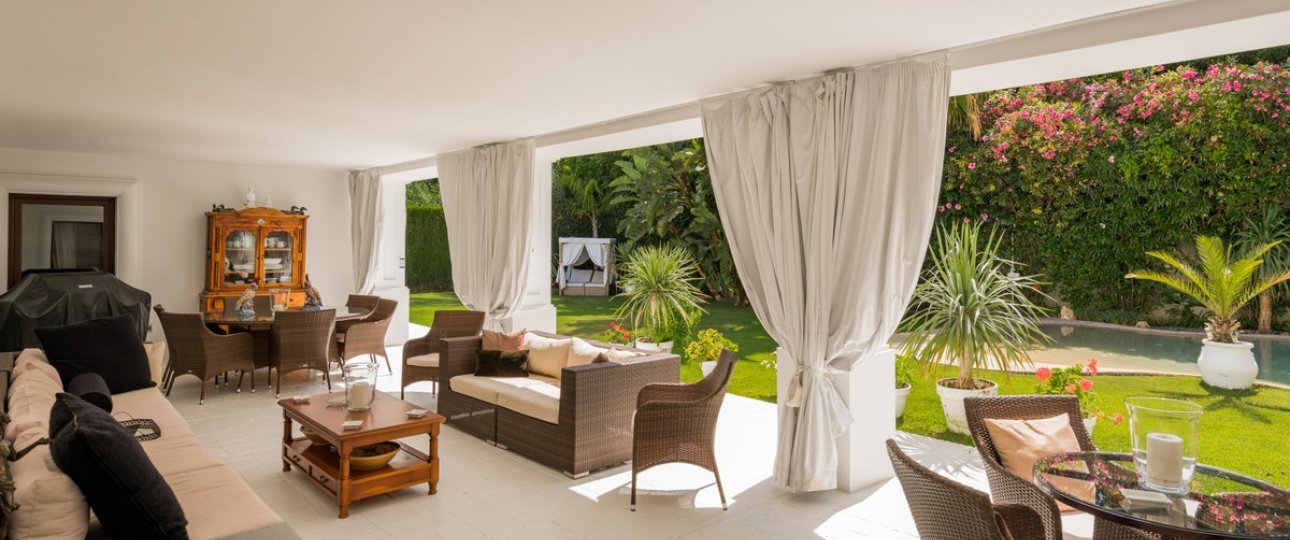 Rynek wtórny - Villa - Estepona - Atalaya