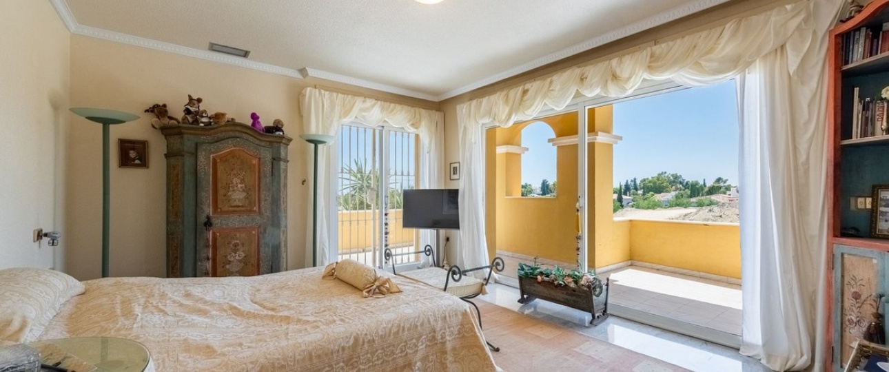 Rynek wtórny - Villa - Estepona - Atalaya