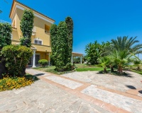 Rynek wtórny - Villa - Estepona - Atalaya
