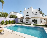 Rynek wtórny - Villa - Estepona - Atalaya