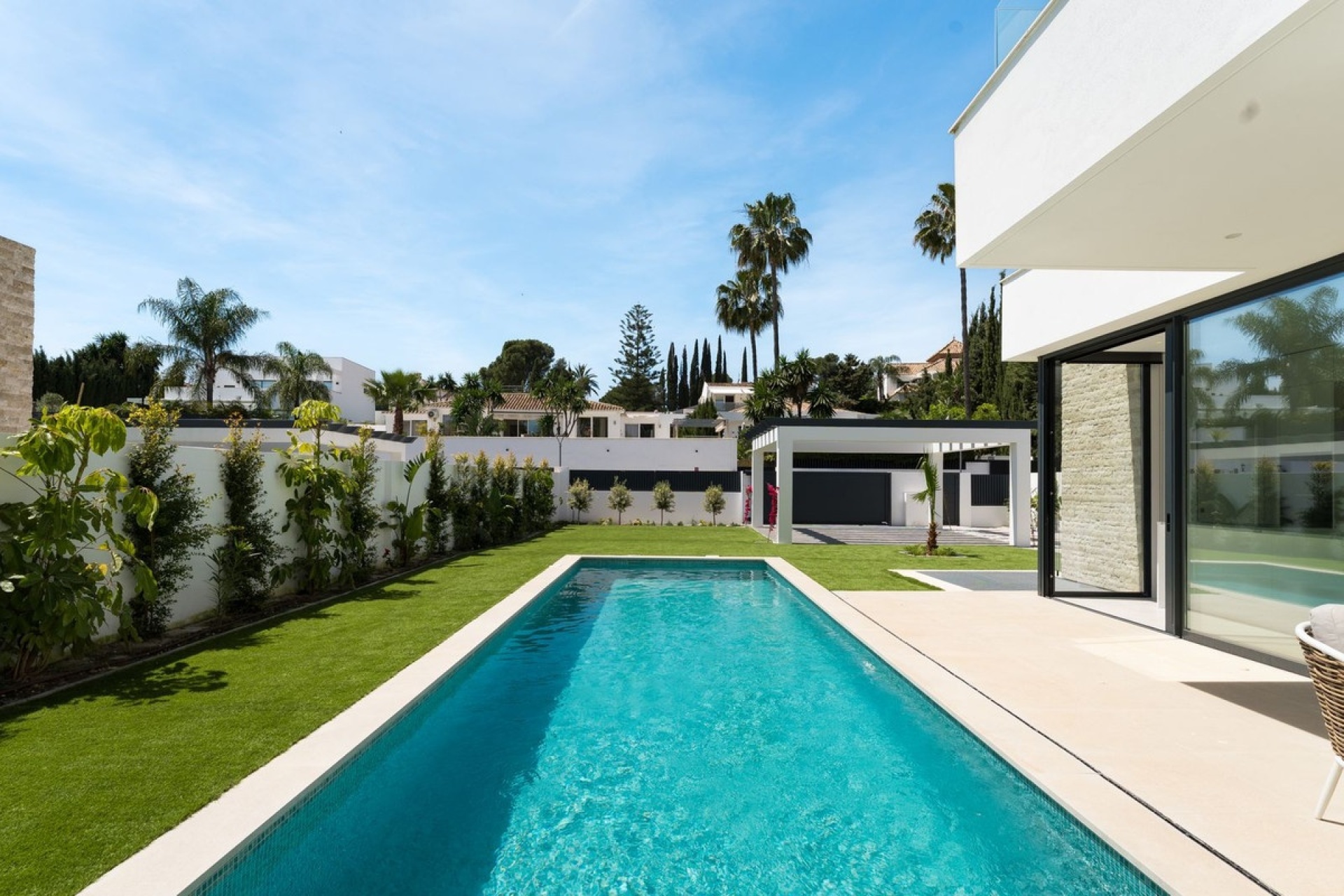 Rynek wtórny - Villa - Estepona - Atalaya