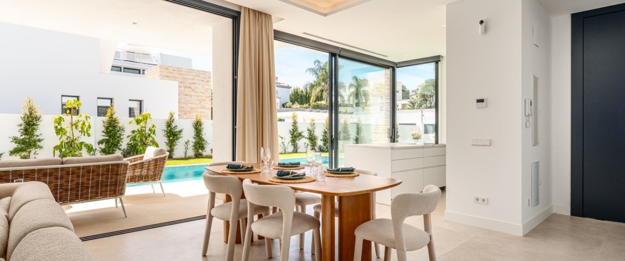 Rynek wtórny - Villa - Estepona - Atalaya