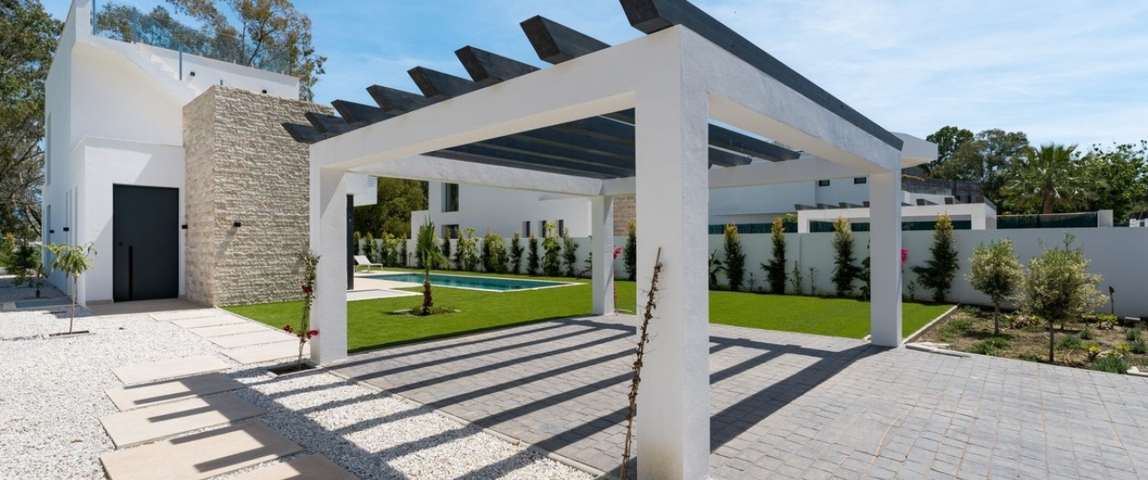 Rynek wtórny - Villa - Estepona - Atalaya