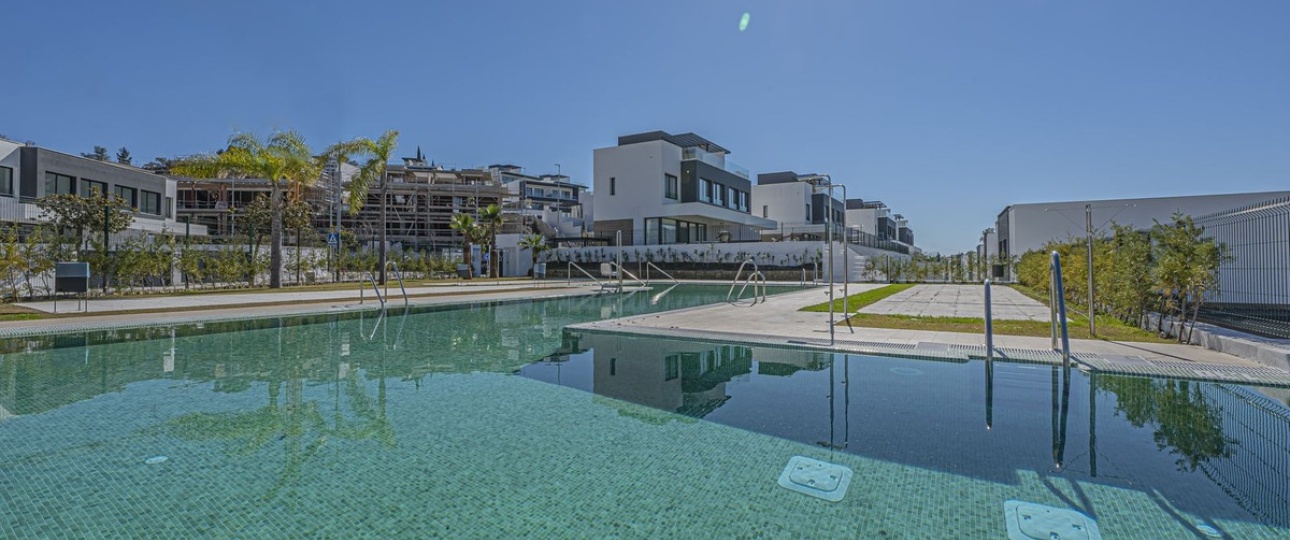 Rynek wtórny - Villa - Estepona - Atalaya
