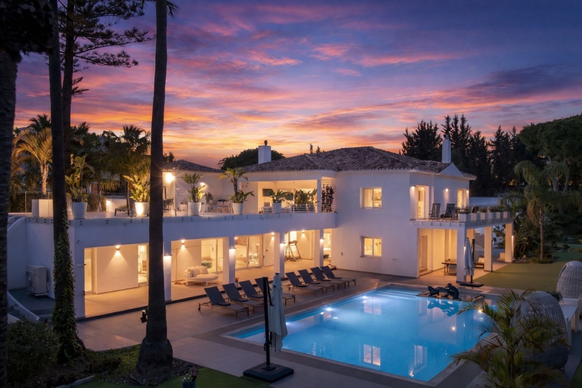 Rynek wtórny - Villa - Estepona - Atalaya