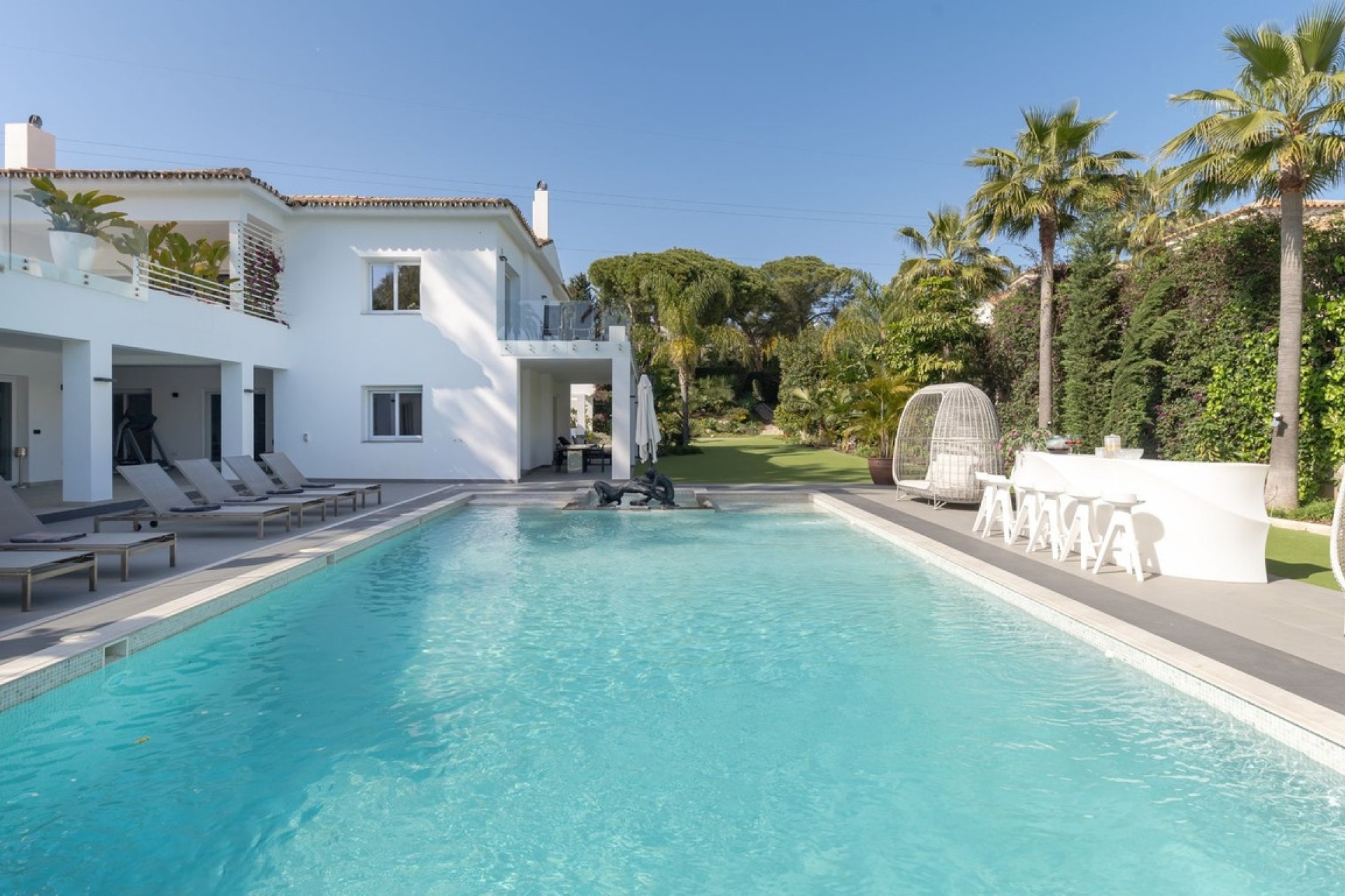 Rynek wtórny - Villa - Estepona - Atalaya