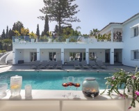 Rynek wtórny - Villa - Estepona - Atalaya