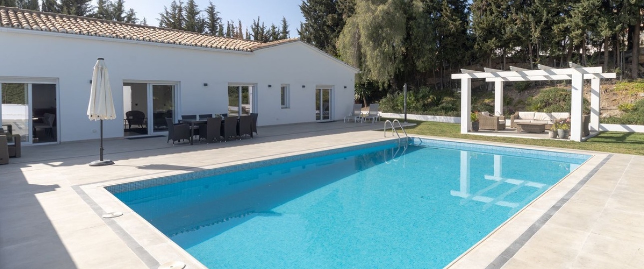 Rynek wtórny - Villa - Estepona - Atalaya