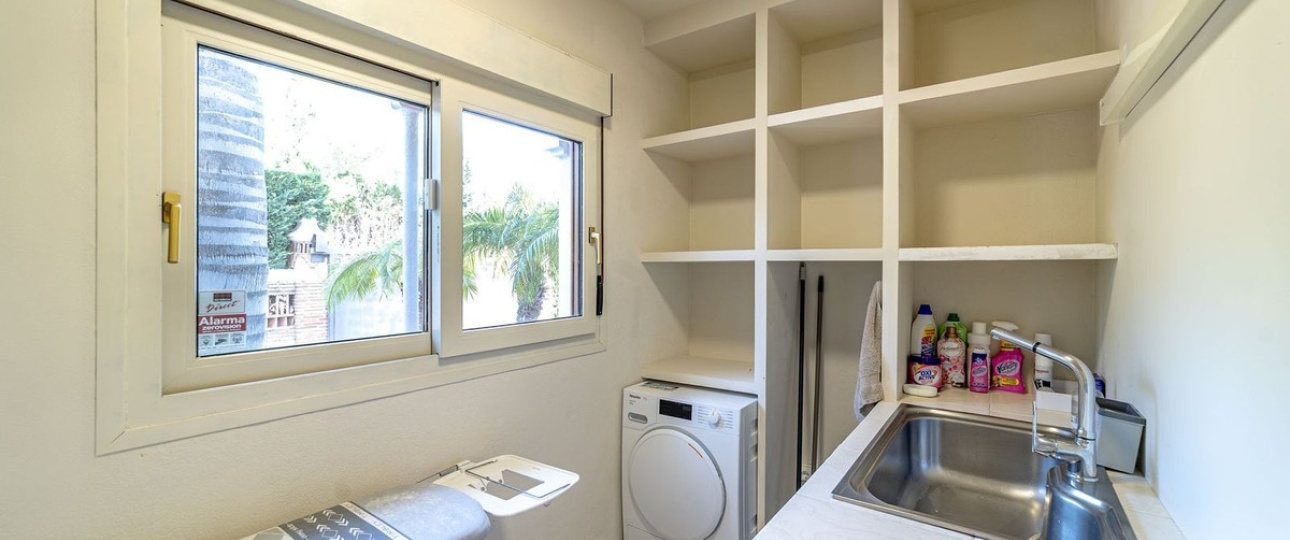 Rynek wtórny - Villa - Estepona - Atalaya