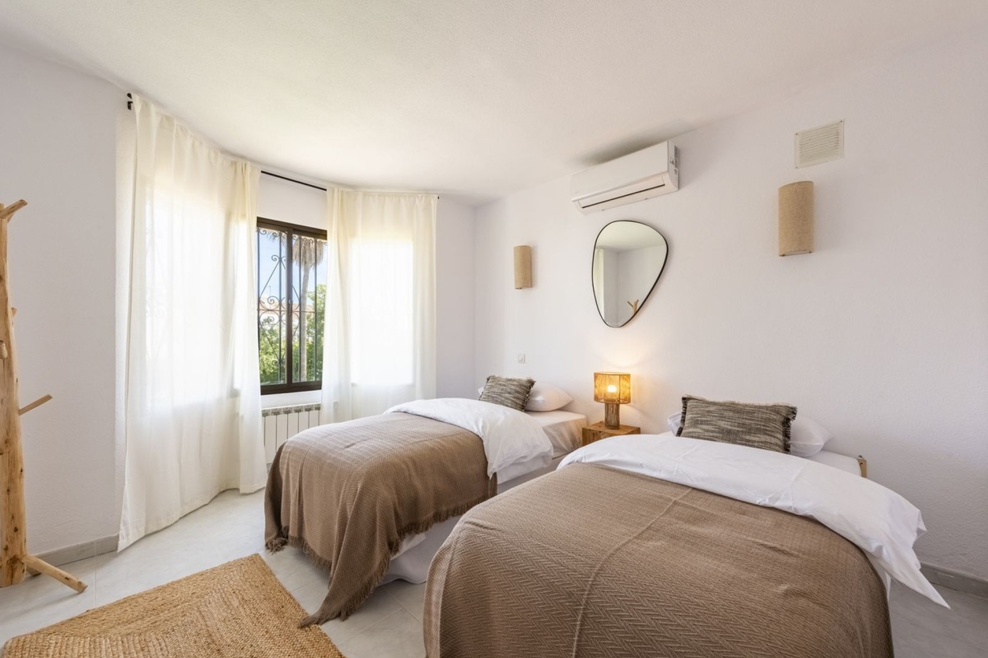 Rynek wtórny - Villa - Estepona - Atalaya