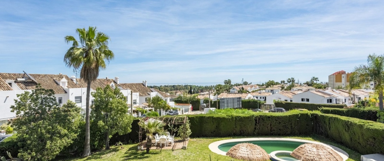 Rynek wtórny - Villa - Estepona - Atalaya