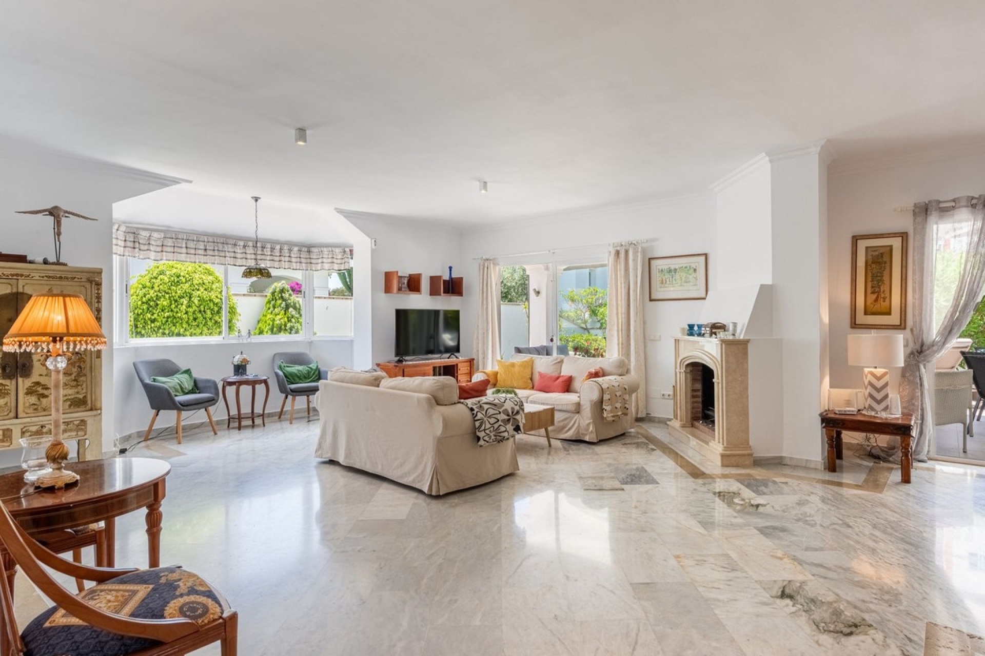 Rynek wtórny - Villa - Estepona - Atalaya