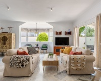 Rynek wtórny - Villa - Estepona - Atalaya