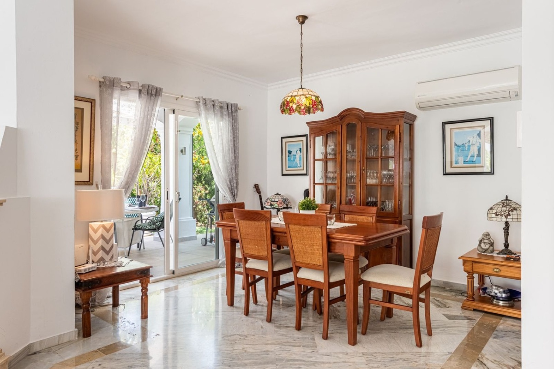 Rynek wtórny - Villa - Estepona - Atalaya