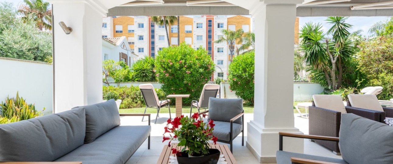 Rynek wtórny - Villa - Estepona - Atalaya