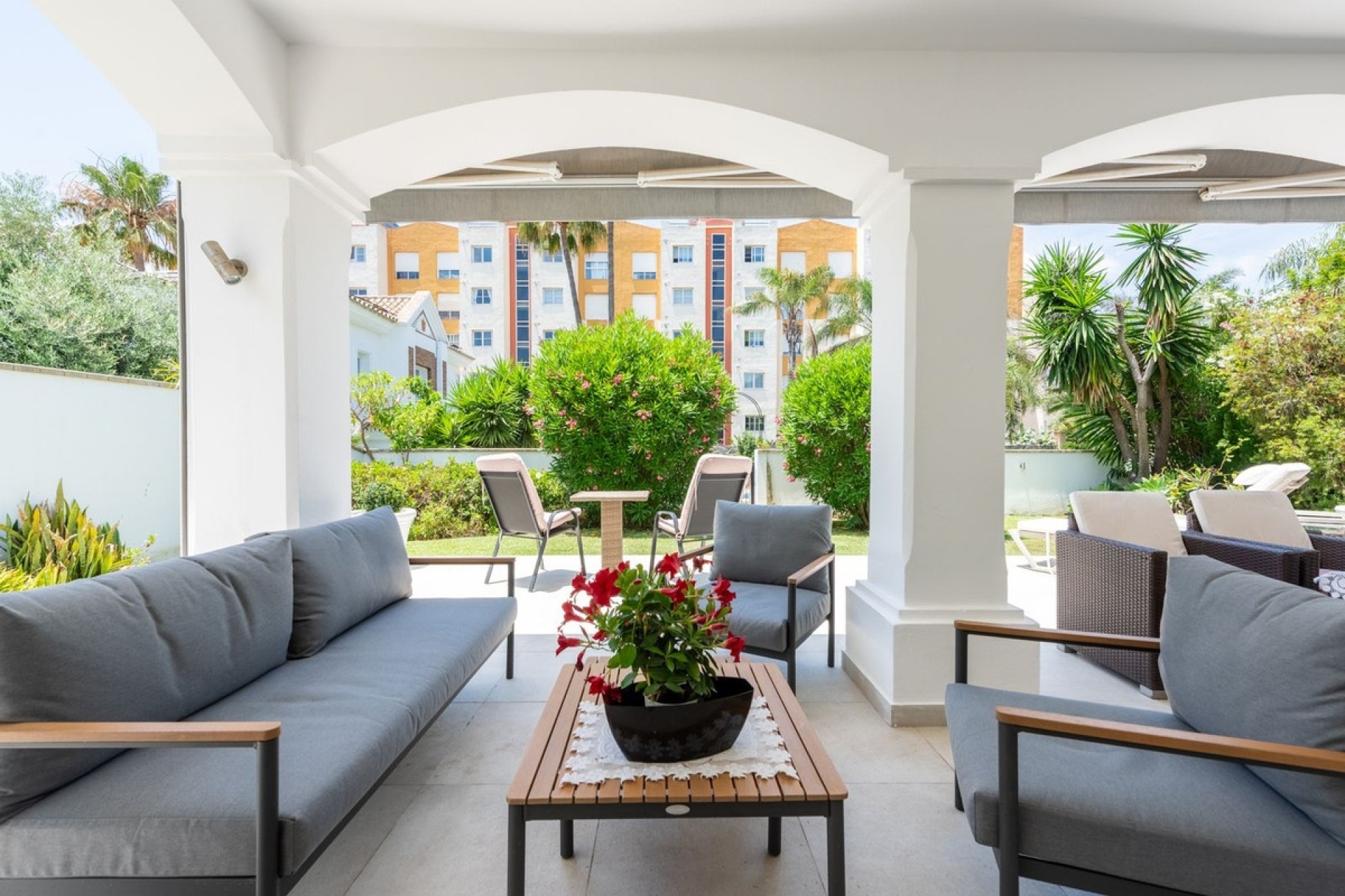 Rynek wtórny - Villa - Estepona - Atalaya