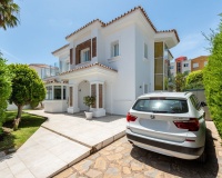 Rynek wtórny - Villa - Estepona - Atalaya