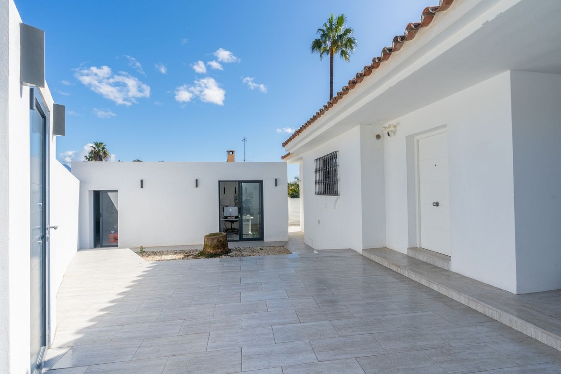 Rynek wtórny - Villa - Estepona - Atalaya
