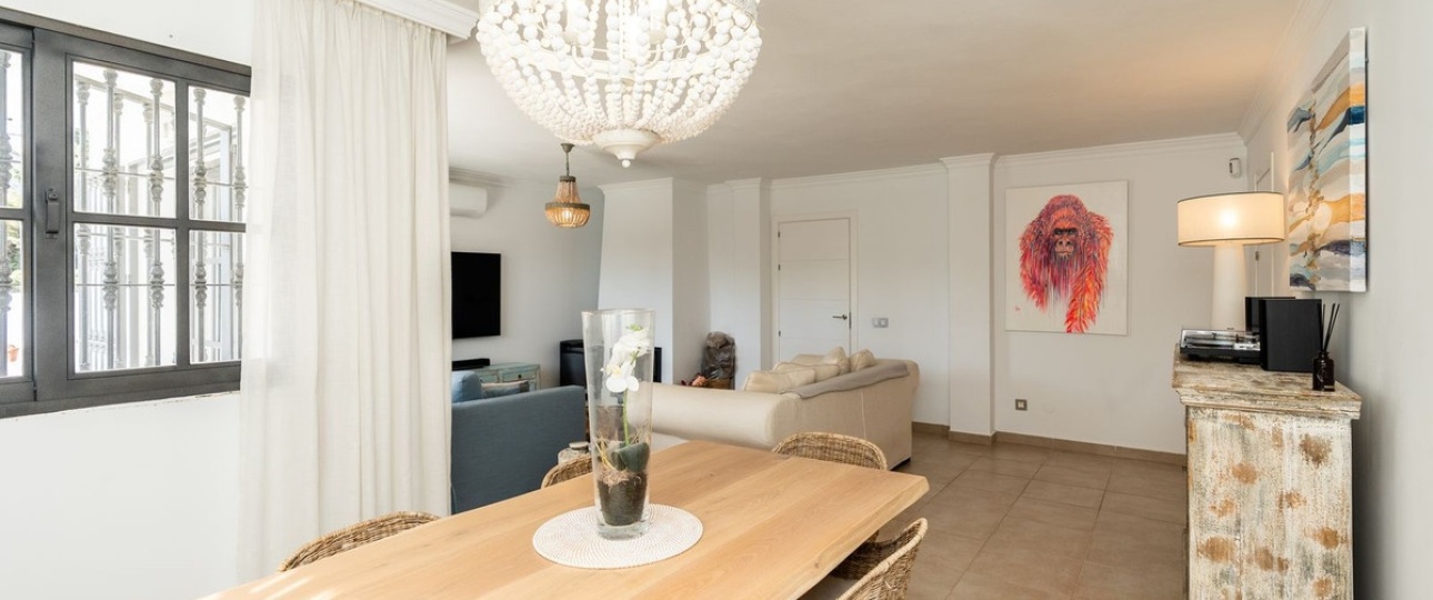 Rynek wtórny - Villa - Estepona - Atalaya