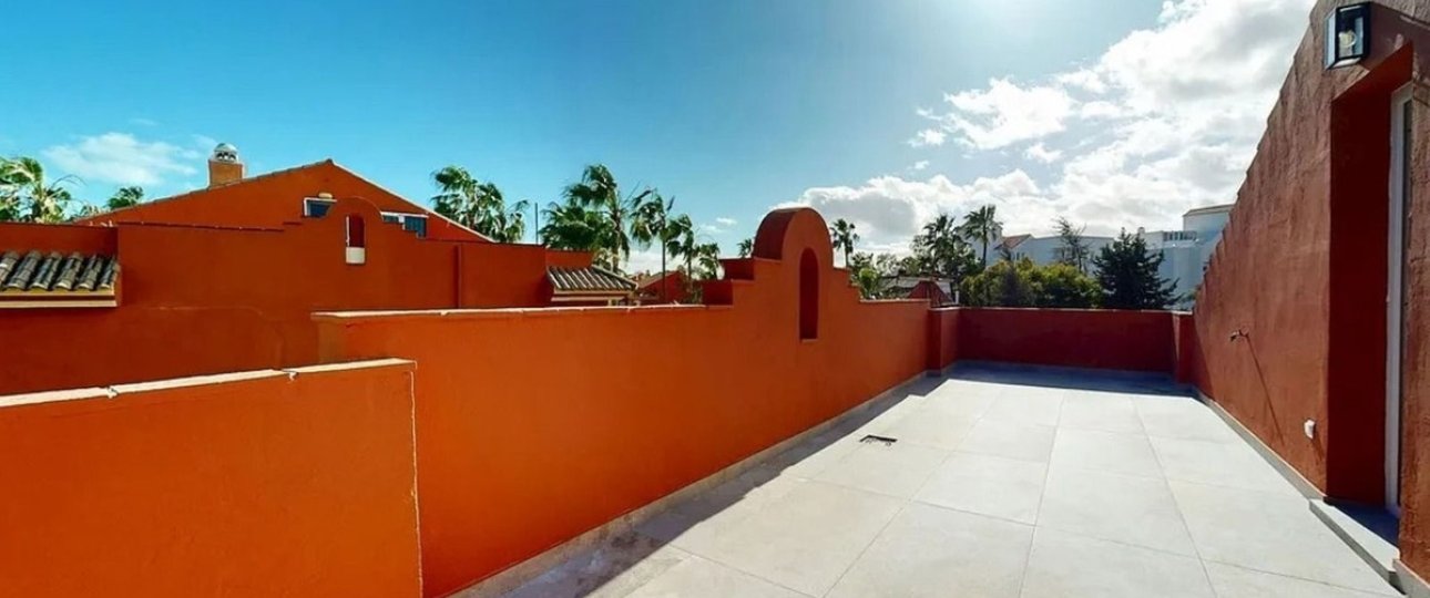 Rynek wtórny - Villa - Estepona - Atalaya