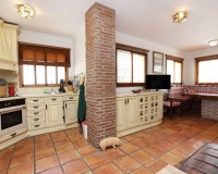 Rynek wtórny - Villa - Estepona - Atalaya