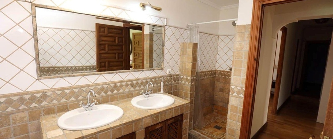 Rynek wtórny - Villa - Estepona - Atalaya