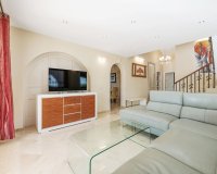 Rynek wtórny - Villa - Estepona - Atalaya