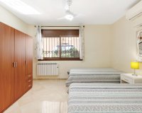 Rynek wtórny - Villa - Estepona - Atalaya
