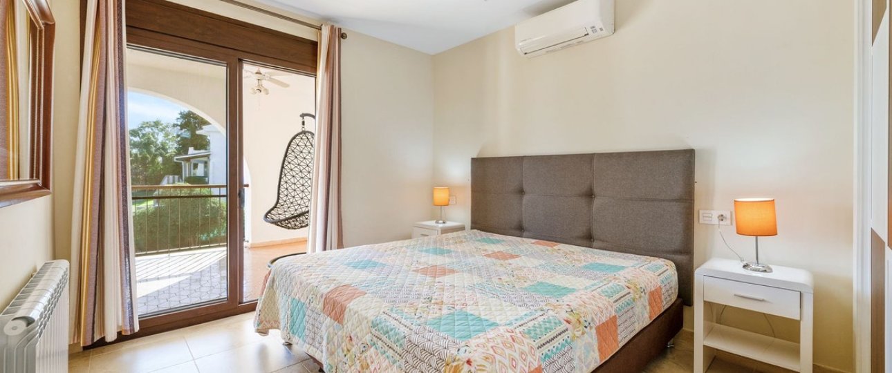 Rynek wtórny - Villa - Estepona - Atalaya
