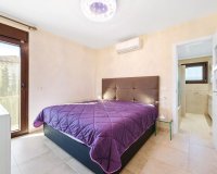 Rynek wtórny - Villa - Estepona - Atalaya