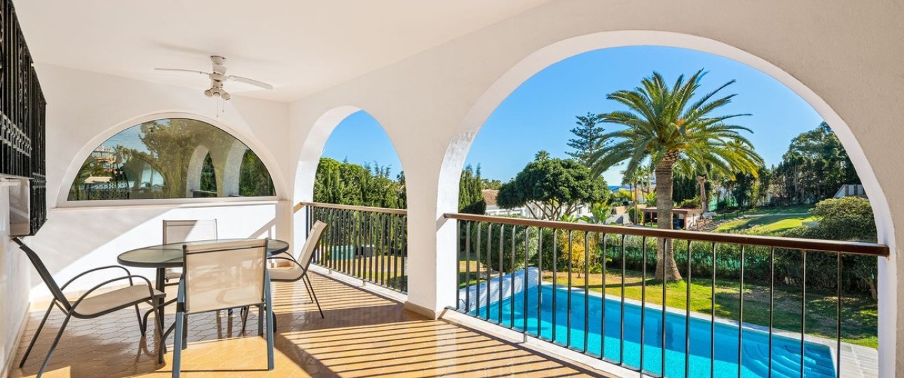 Rynek wtórny - Villa - Estepona - Atalaya