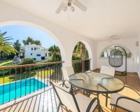 Rynek wtórny - Villa - Estepona - Atalaya