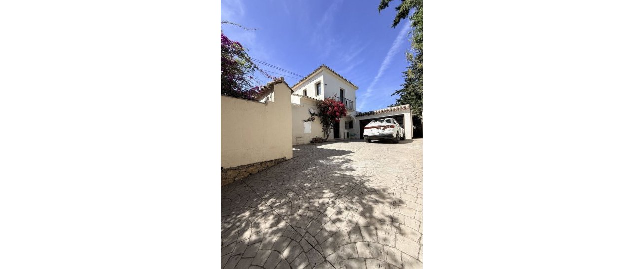 Rynek wtórny - Villa - Estepona - Bel Air