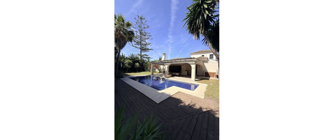 Rynek wtórny - Villa - Estepona - Bel Air