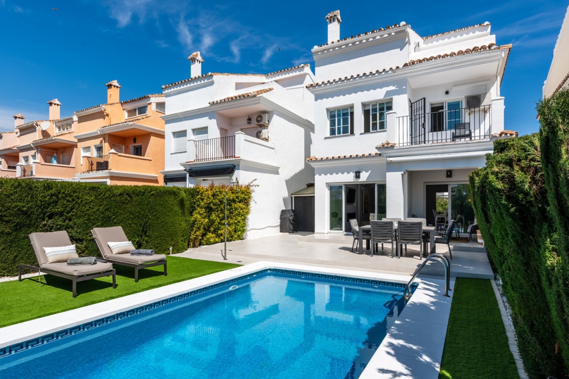 Rynek wtórny - Villa - Estepona - Bel Air