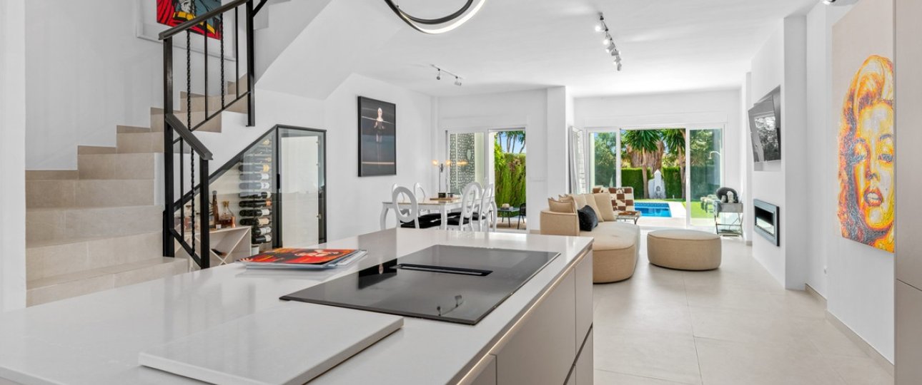 Rynek wtórny - Villa - Estepona - Bel Air