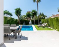 Rynek wtórny - Villa - Estepona - Bel Air