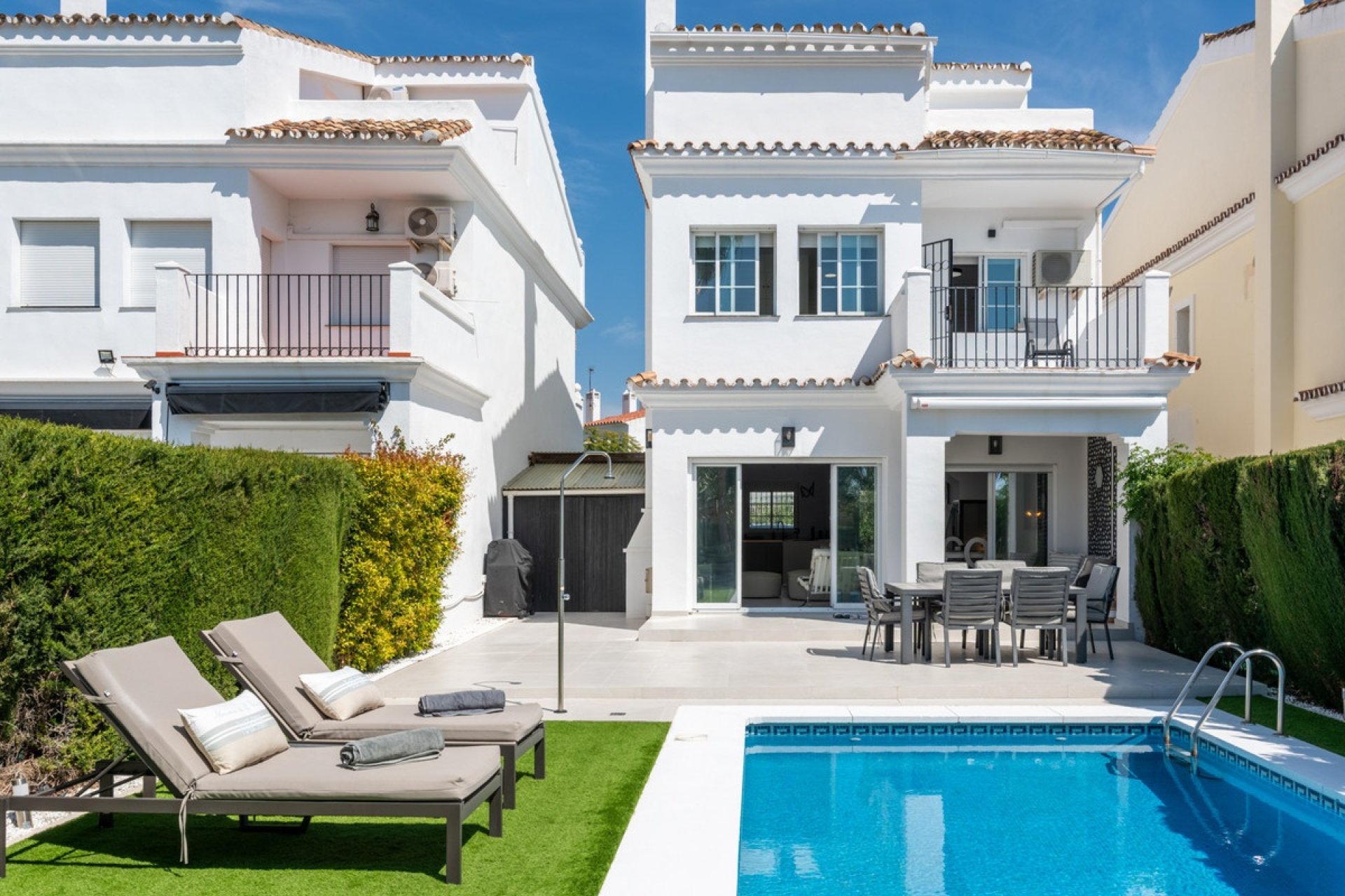 Rynek wtórny - Villa - Estepona - Bel Air