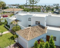Rynek wtórny - Villa - Estepona - Bel Air