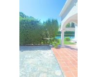 Rynek wtórny - Villa - Estepona - Benamara