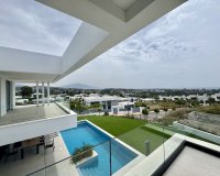 Rynek wtórny - Villa - Estepona - Cancelada
